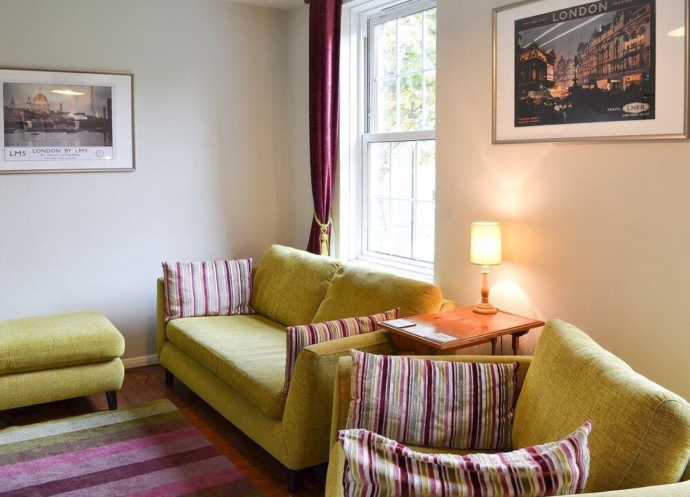 Photo of Livingroom in Blackheath