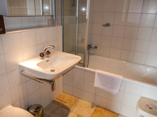 Photo of Bathroom in Saint-Pierre-de-Clages