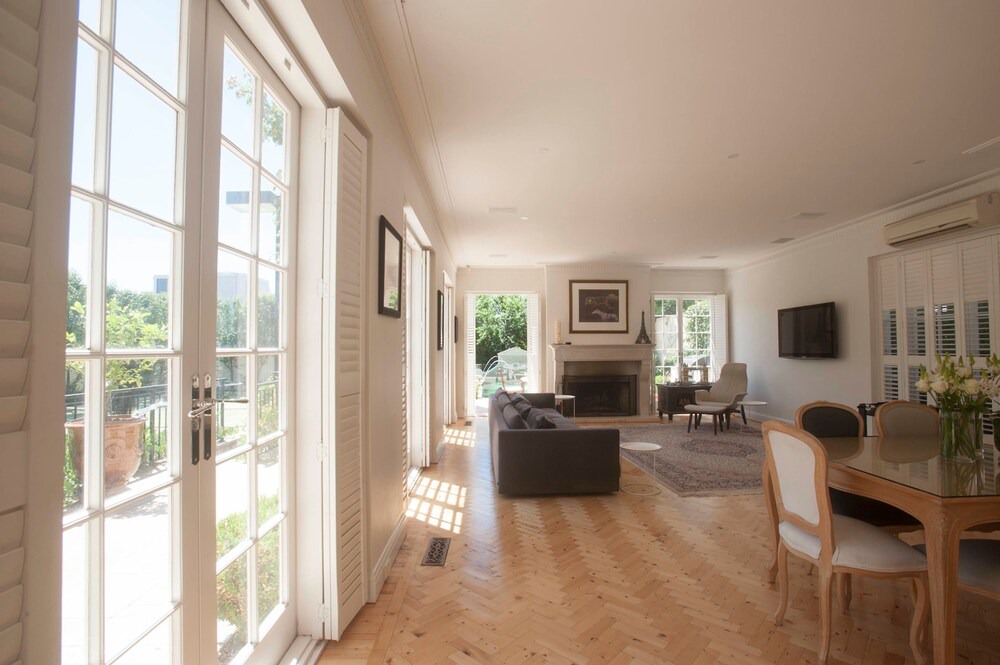 Photo of Livingroom in Toorak