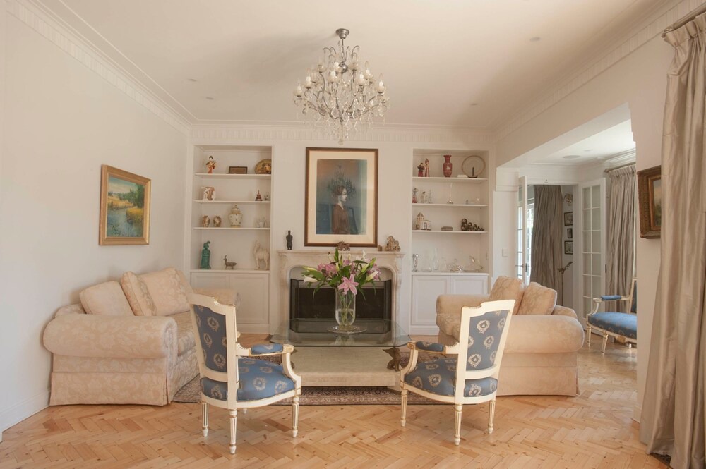 Photo of Livingroom in Toorak
