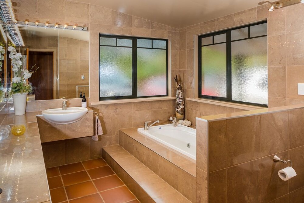 Photo of Bathroom in Kaeo