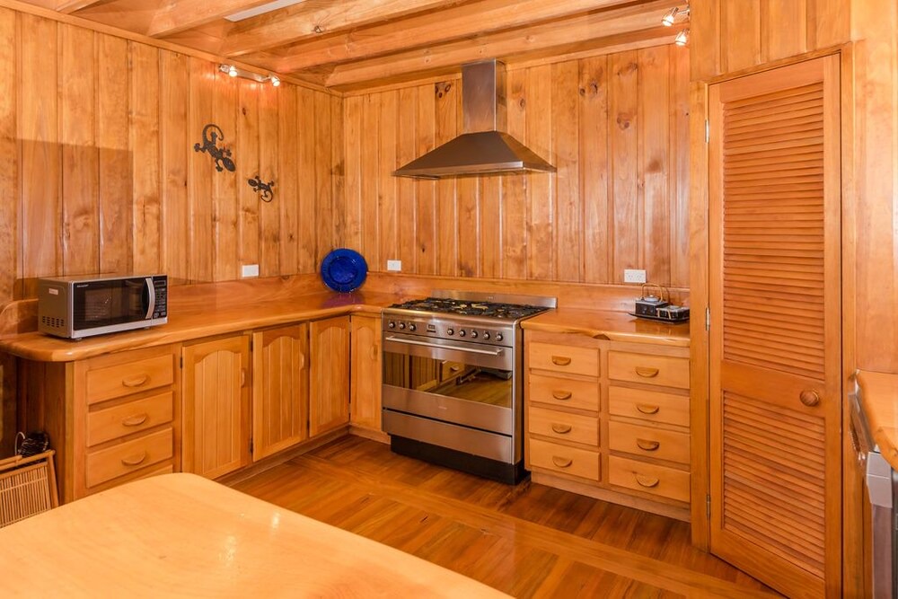 Photo of Kitchen in Kaeo