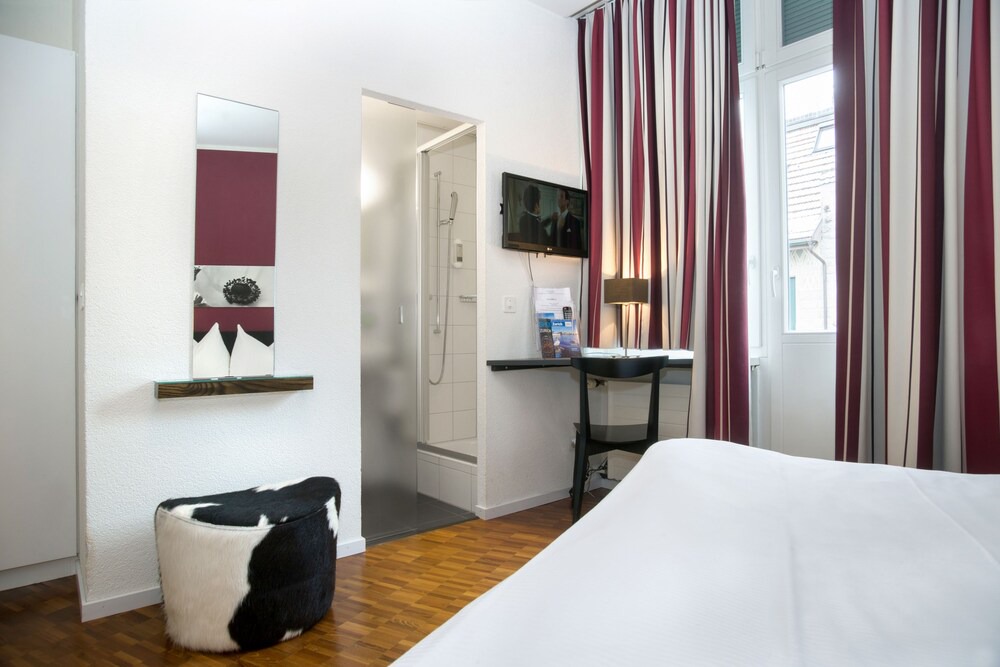 Photo of Bedroom in Hottingen