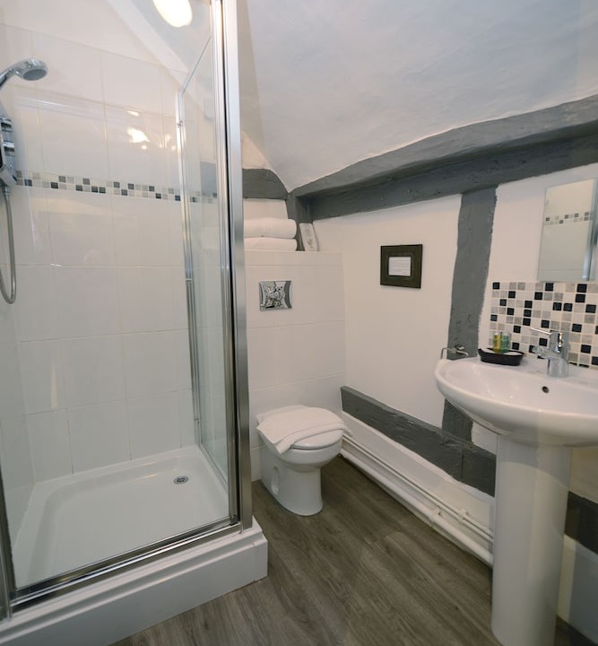 Photo of Bathroom in Hampton-in-Arden