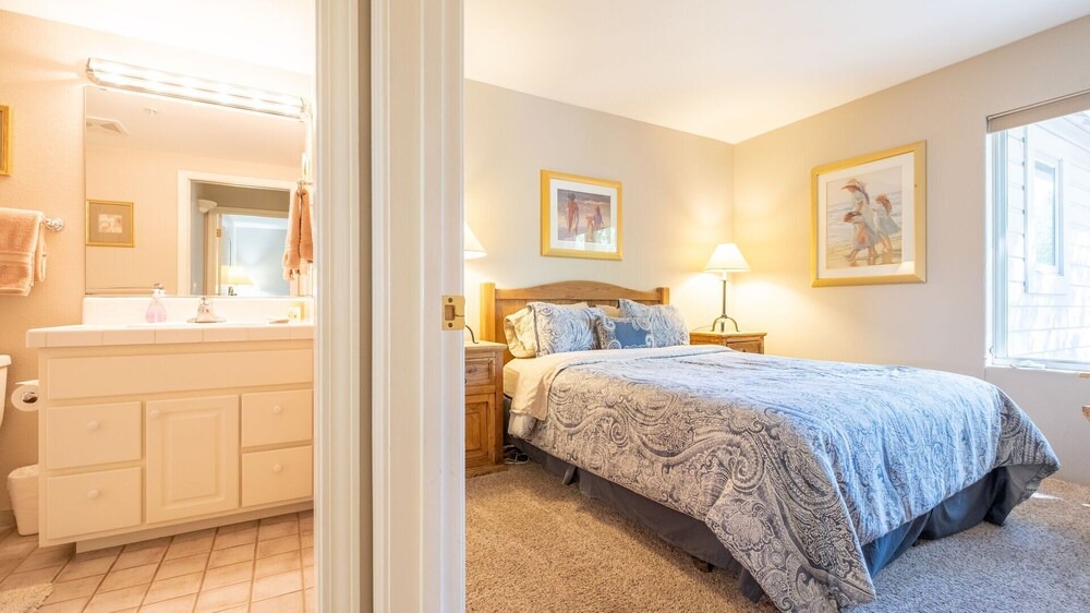 Photo of Bedroom in Kings Beach