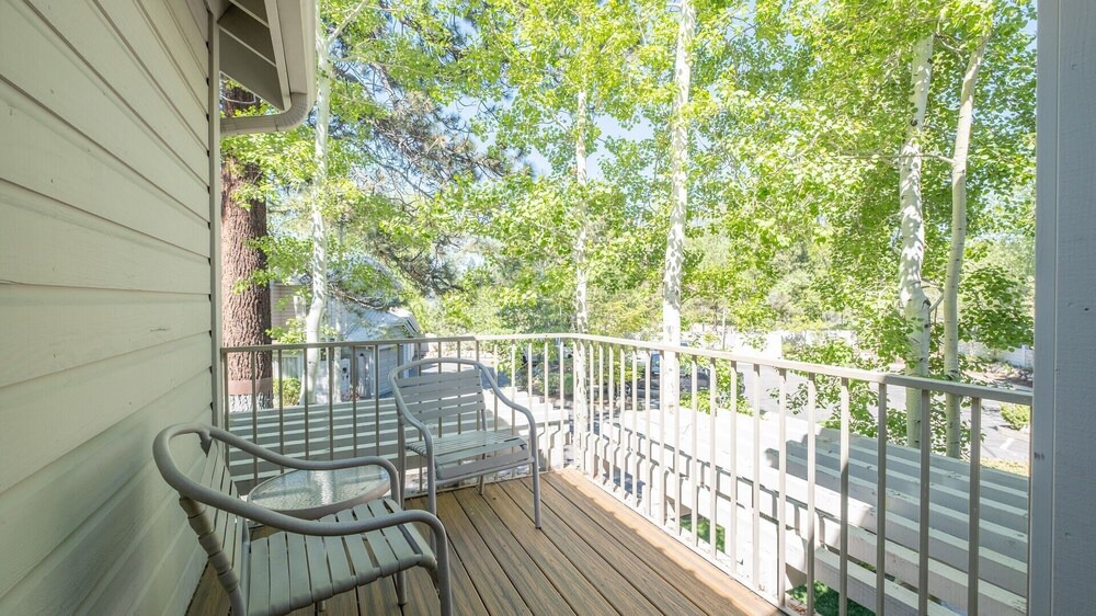 Photo of Patio Balcony in Kings Beach