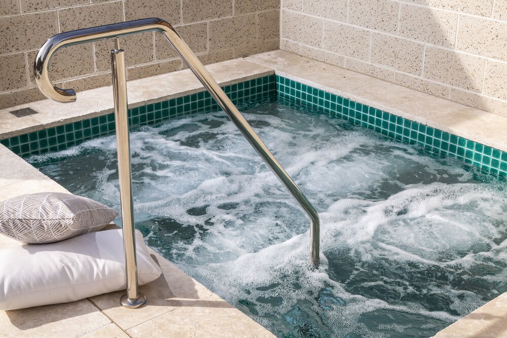 Photo of Others in Burleigh Heads