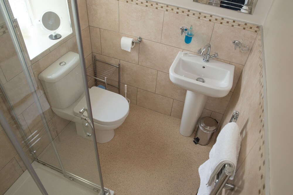 Photo of Bathroom in Aislaby