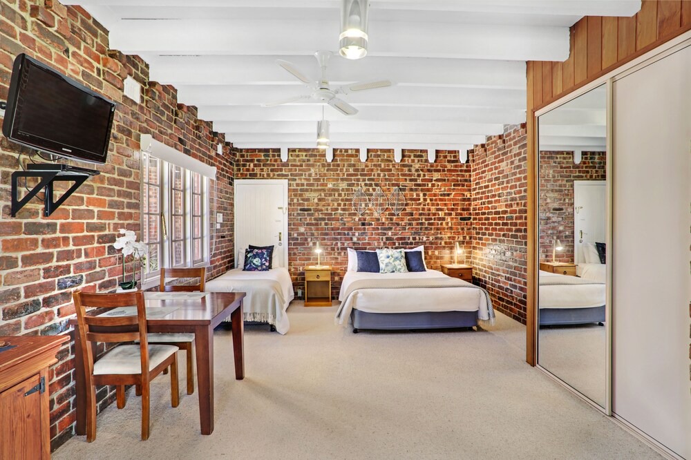 Photo of Bedroom in Mansfield