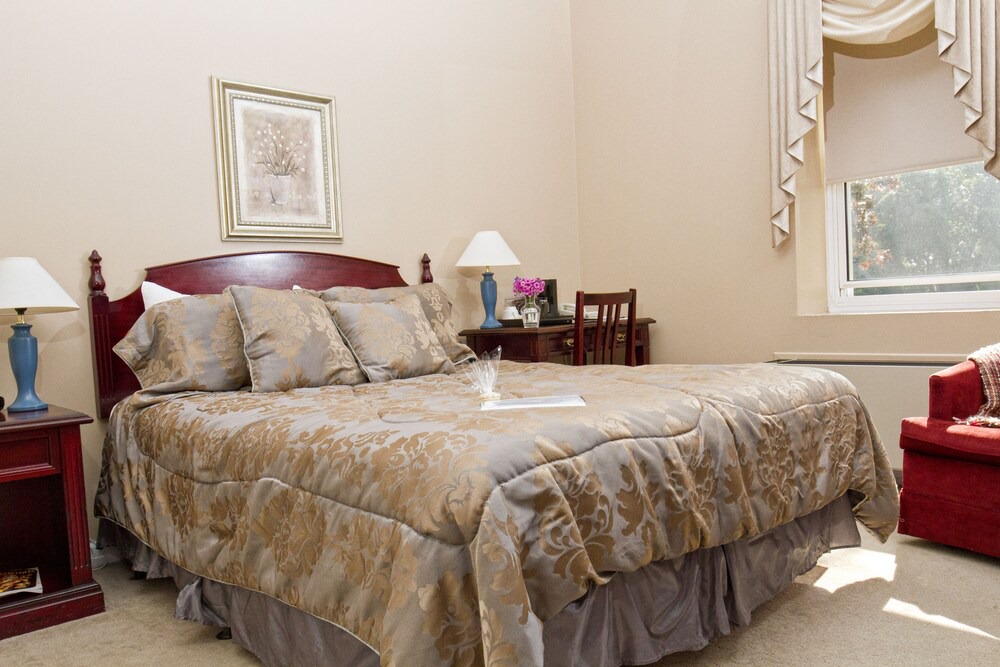 Photo of Bedroom in St. Mary's