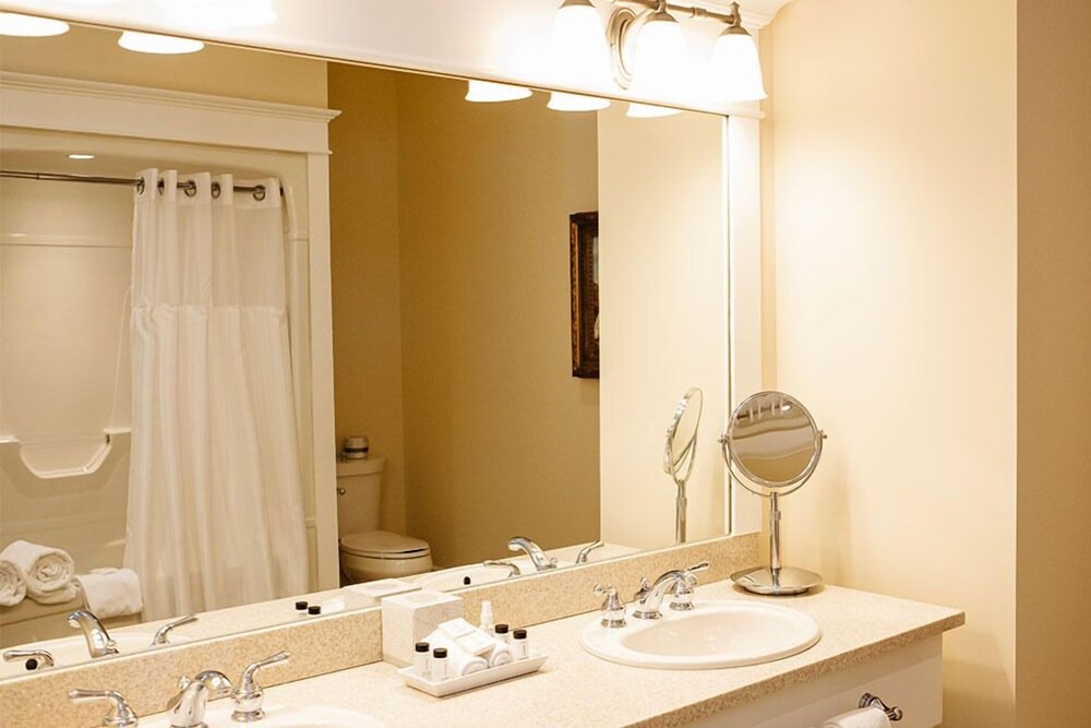 Photo of Bathroom in Niagara-on-the-Lake