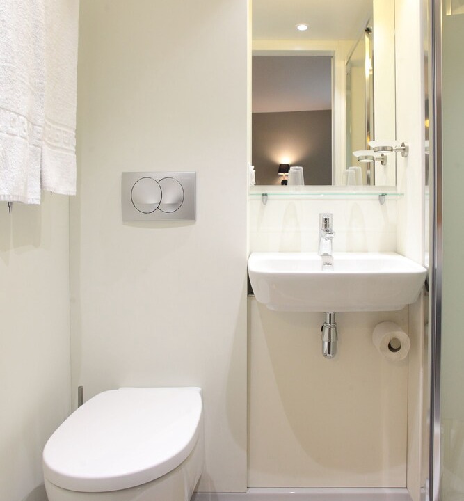 Photo of Bathroom in Bagnolet