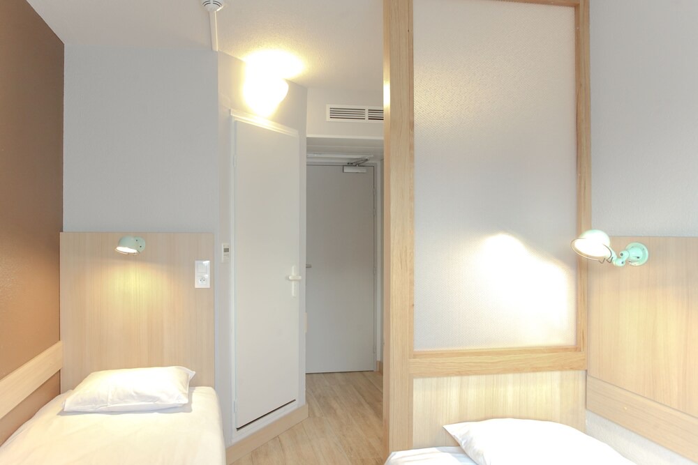Photo of Bedroom in Bagnolet