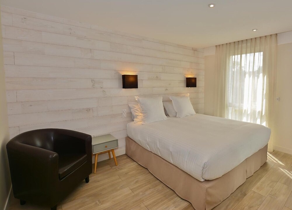 Photo of Bedroom in La Baule-Escoublac