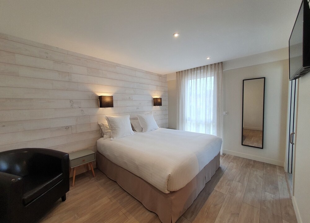 Photo of Bedroom in La Baule-Escoublac
