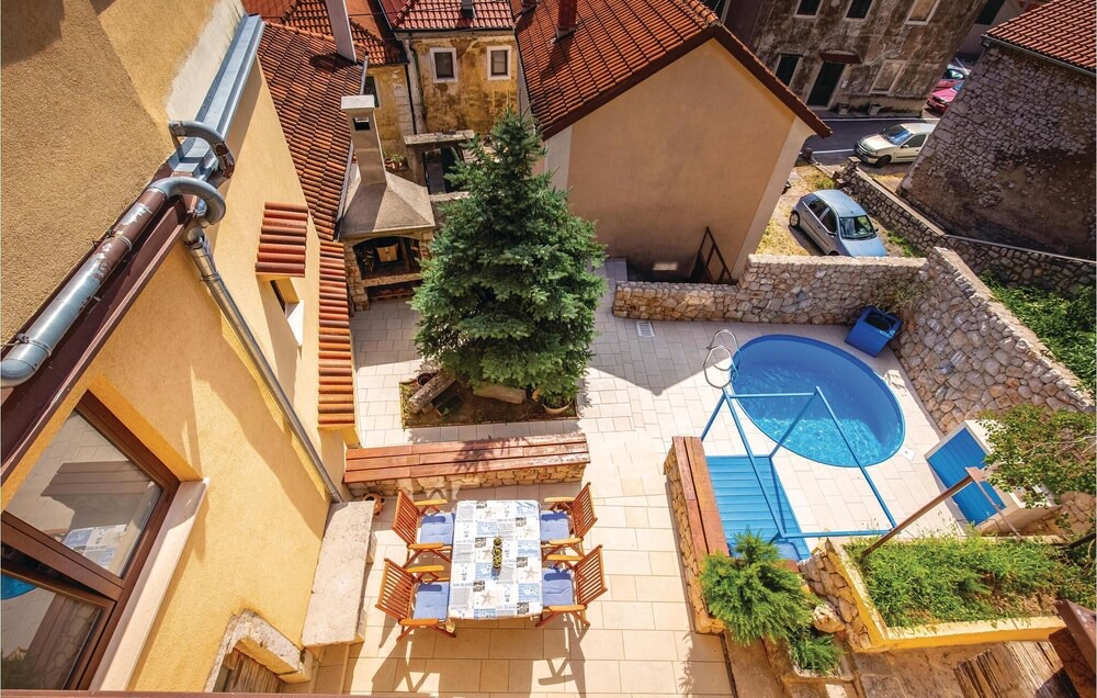 Photo of Outdoor in Praputnjak