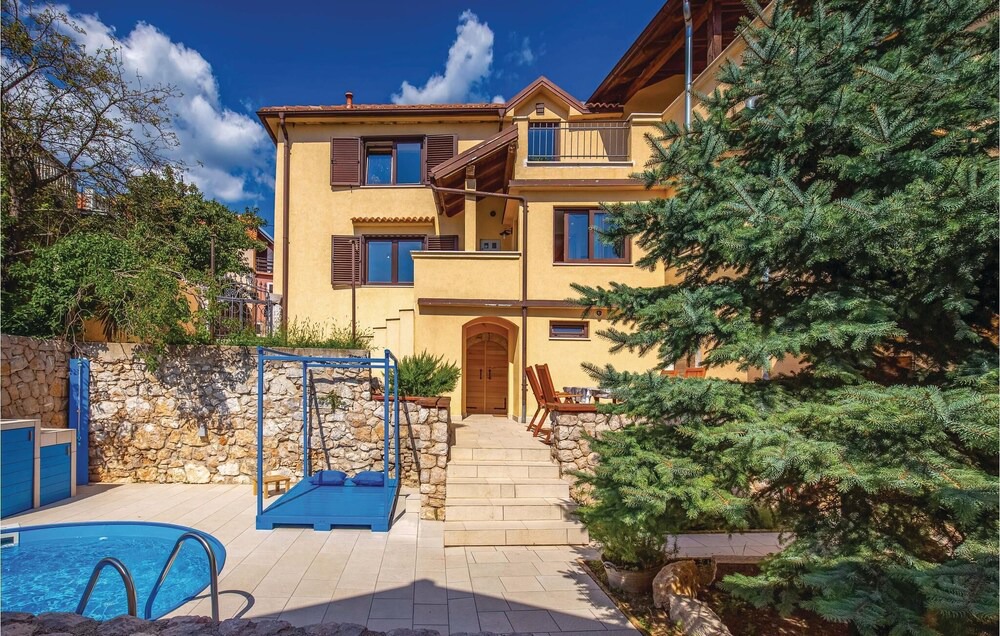 Photo of Outdoor in Praputnjak