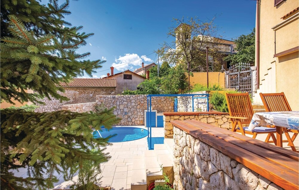 Photo of Outdoor in Praputnjak