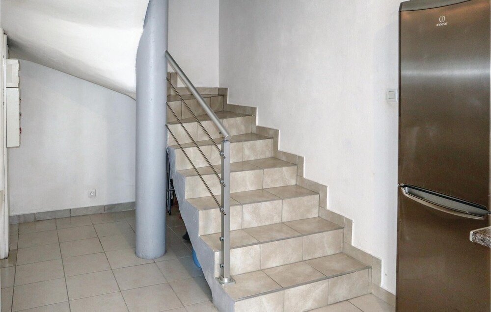 Photo of Others in Sablet