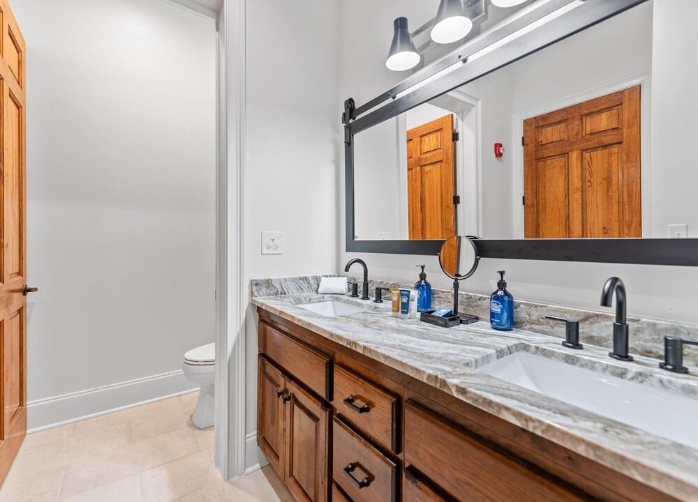 Photo of Bathroom in Blue Ridge