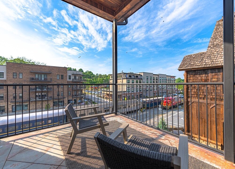Photo of Patio Balcony in Blue Ridge