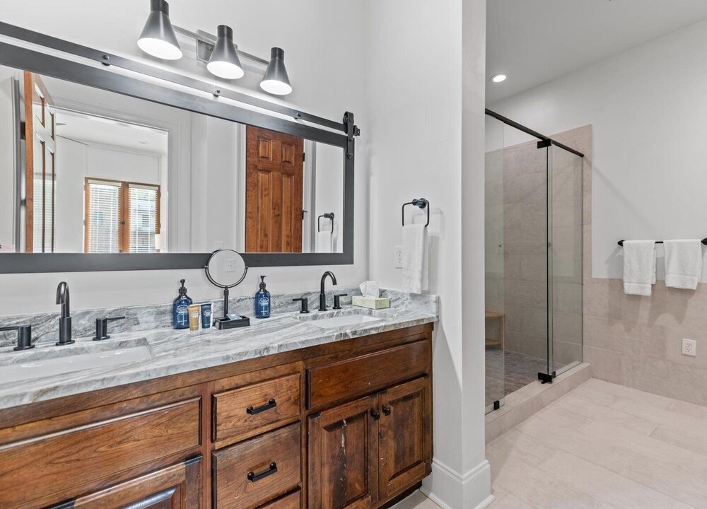 Photo of Bathroom in Blue Ridge