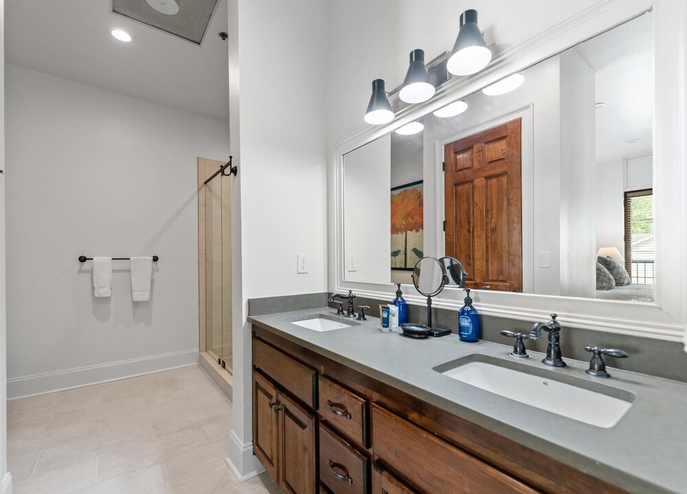 Photo of Bathroom in Blue Ridge