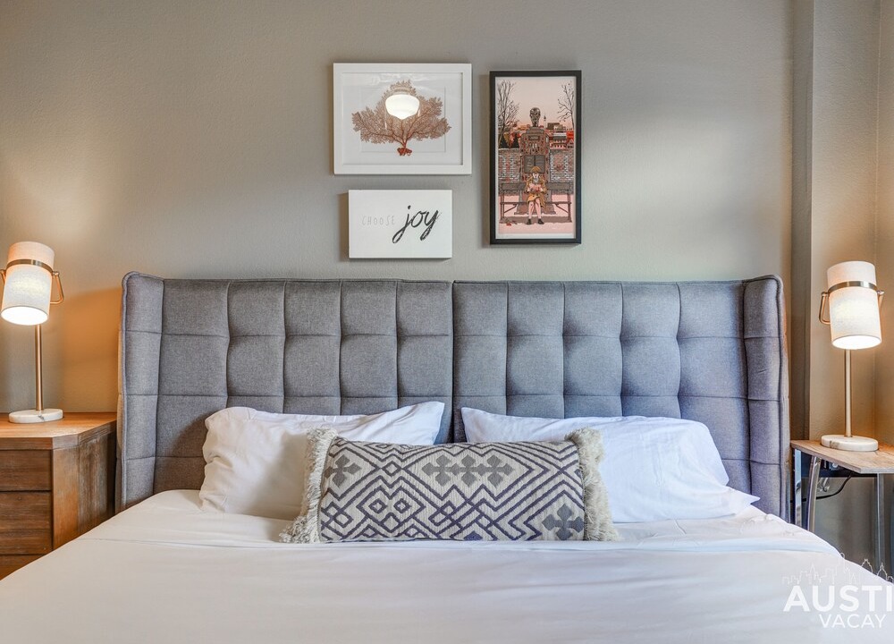 Photo of Bedroom in West Campus