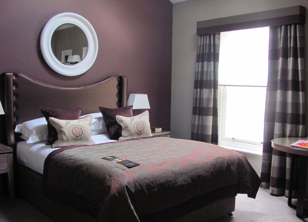 Photo of Bedroom in Windsor City Centre