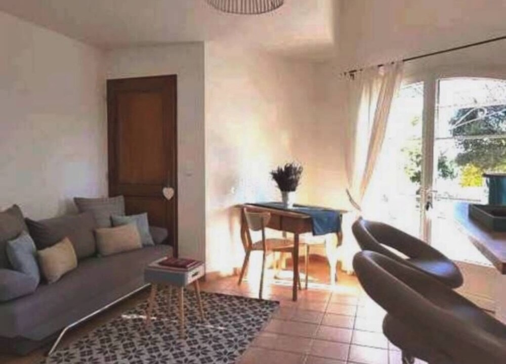 Photo of Livingroom in Villeneuve