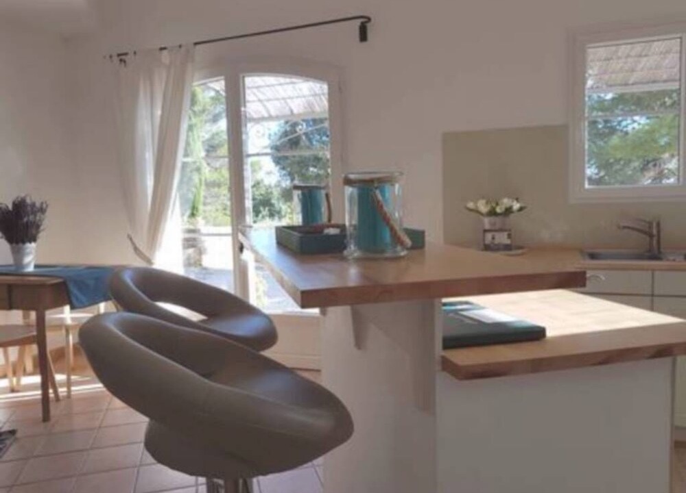Photo of Bedroom in Villeneuve