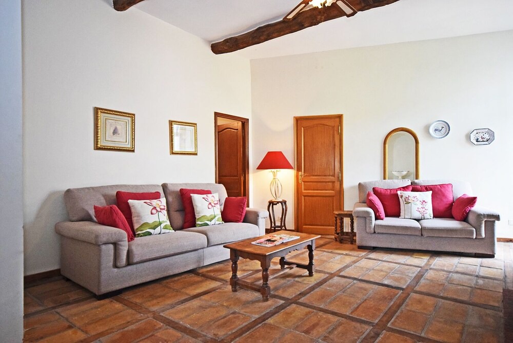 Photo of Livingroom in Nizas