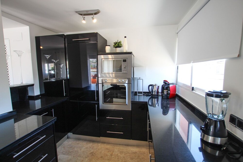 Photo of Kitchen in Moraira Town Centre