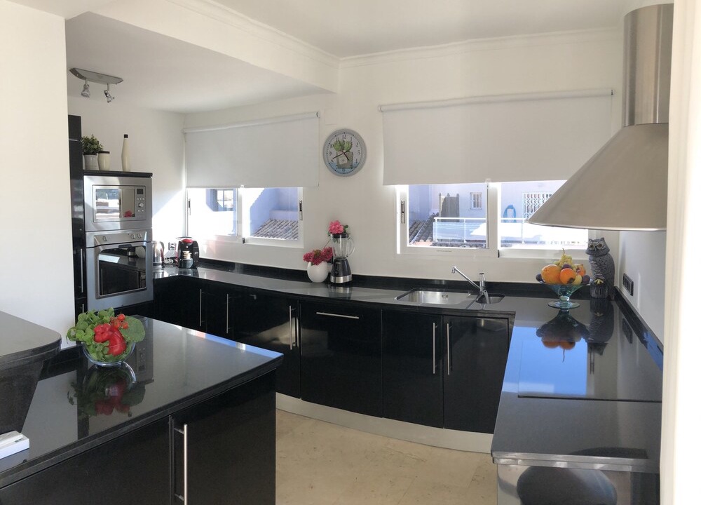 Photo of Kitchen in Moraira Town Centre