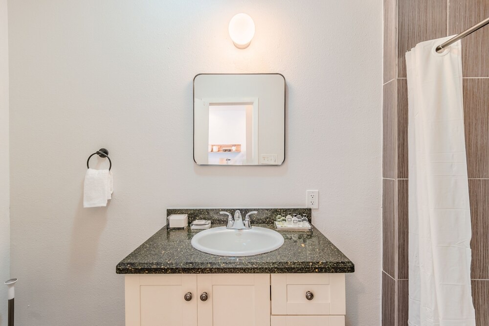 Photo of Bathroom in Cedars