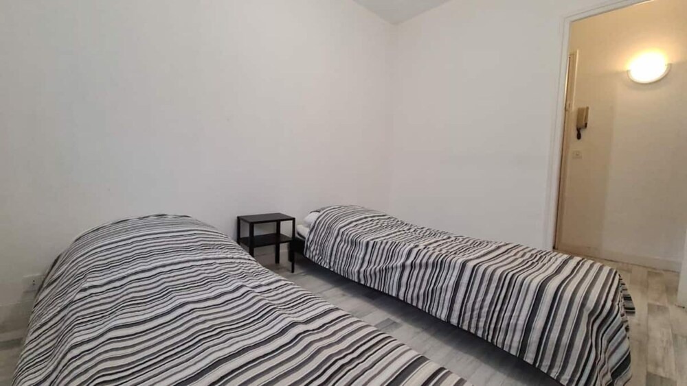 Photo of Bedroom in Trappes