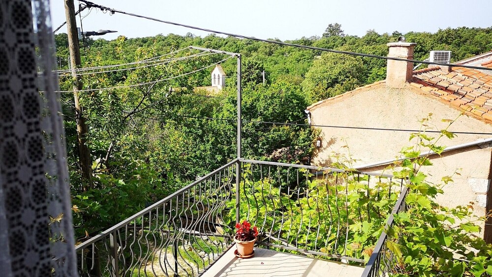 Photo of Patio Balcony in Cres