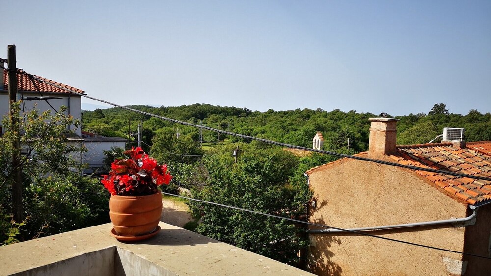 Photo of Patio Balcony in Cres