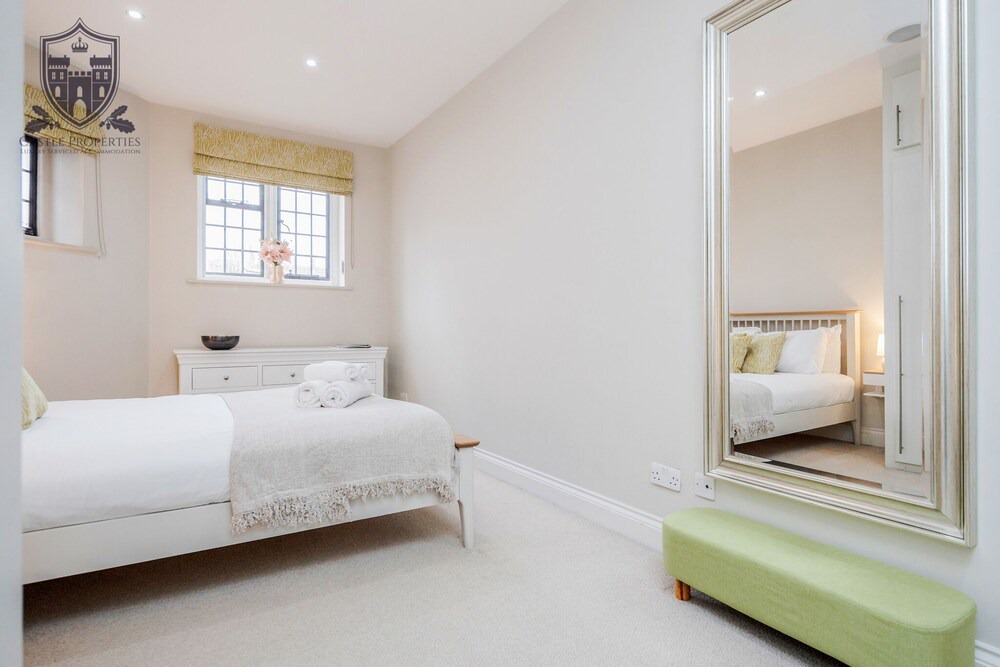 Photo of Bedroom in Eton