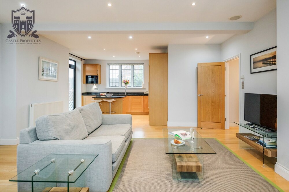 Photo of Livingroom in Eton