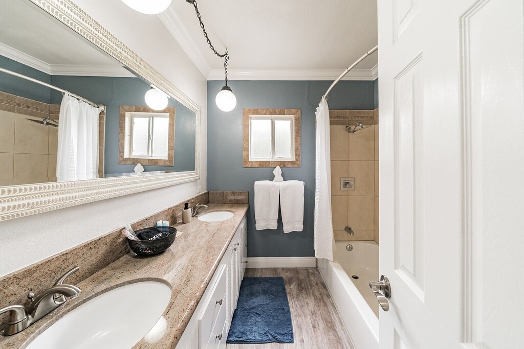 Photo of Bathroom in Anaheim Colony Historic District