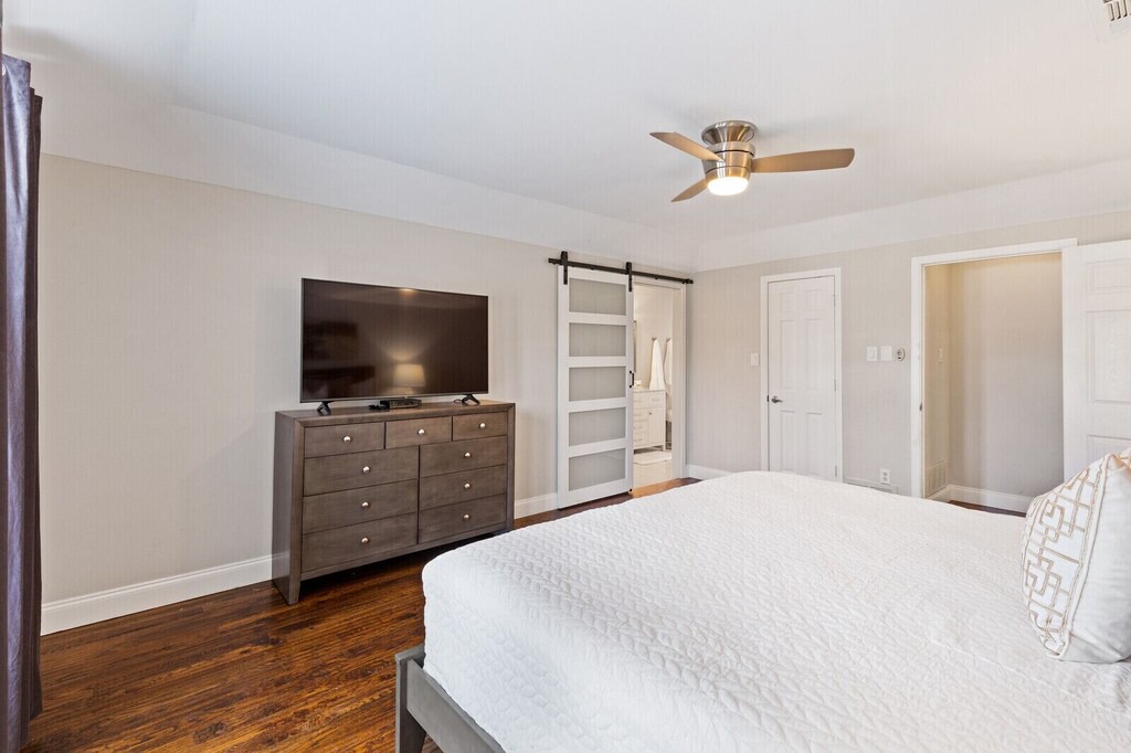 Photo of Bedroom in Cowley