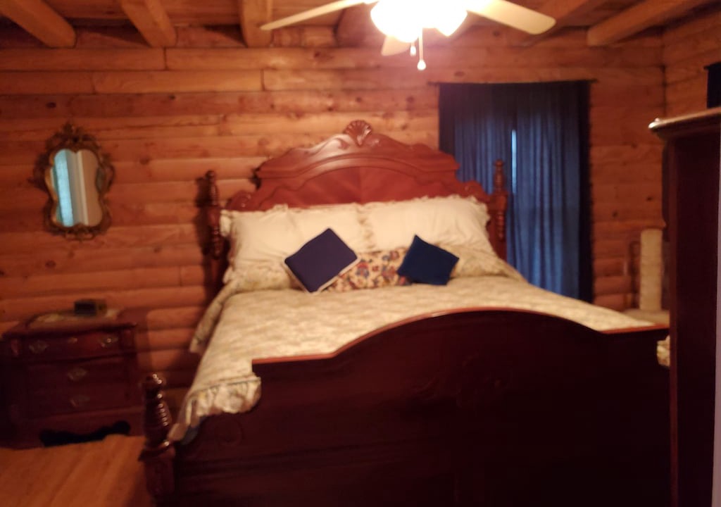 Photo of Bedroom in Scobey