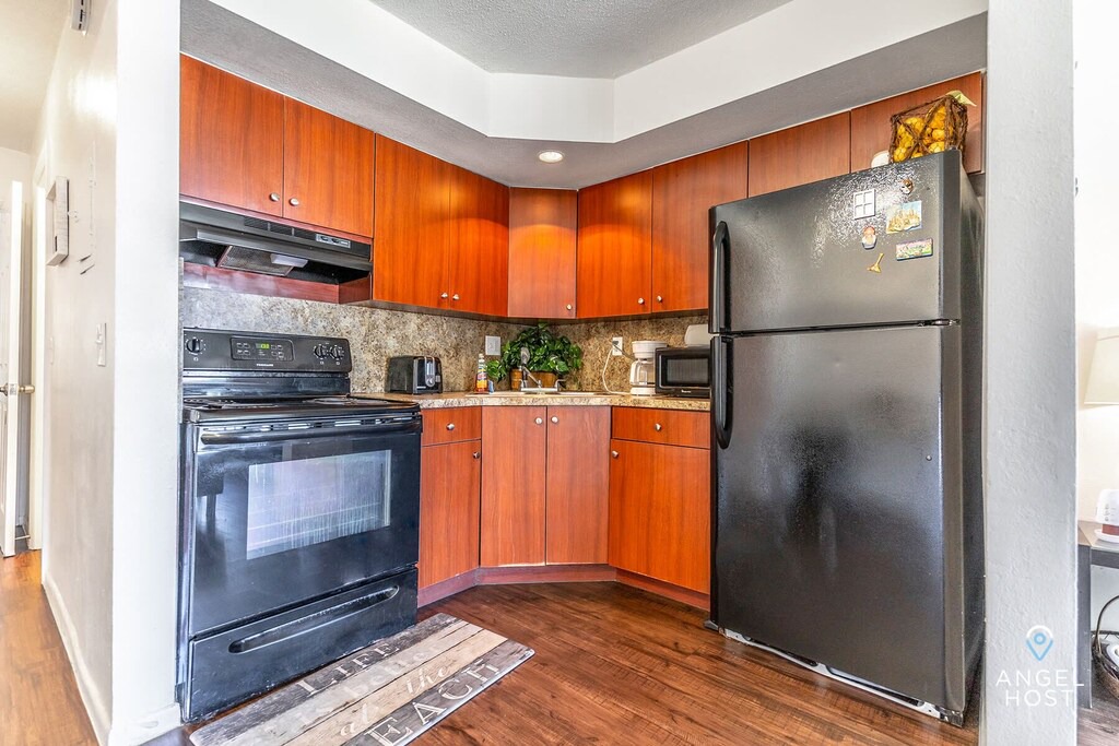 Photo of Kitchen in Oakland Park