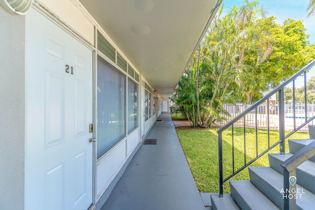Photo of Patio Balcony in Oakland Park