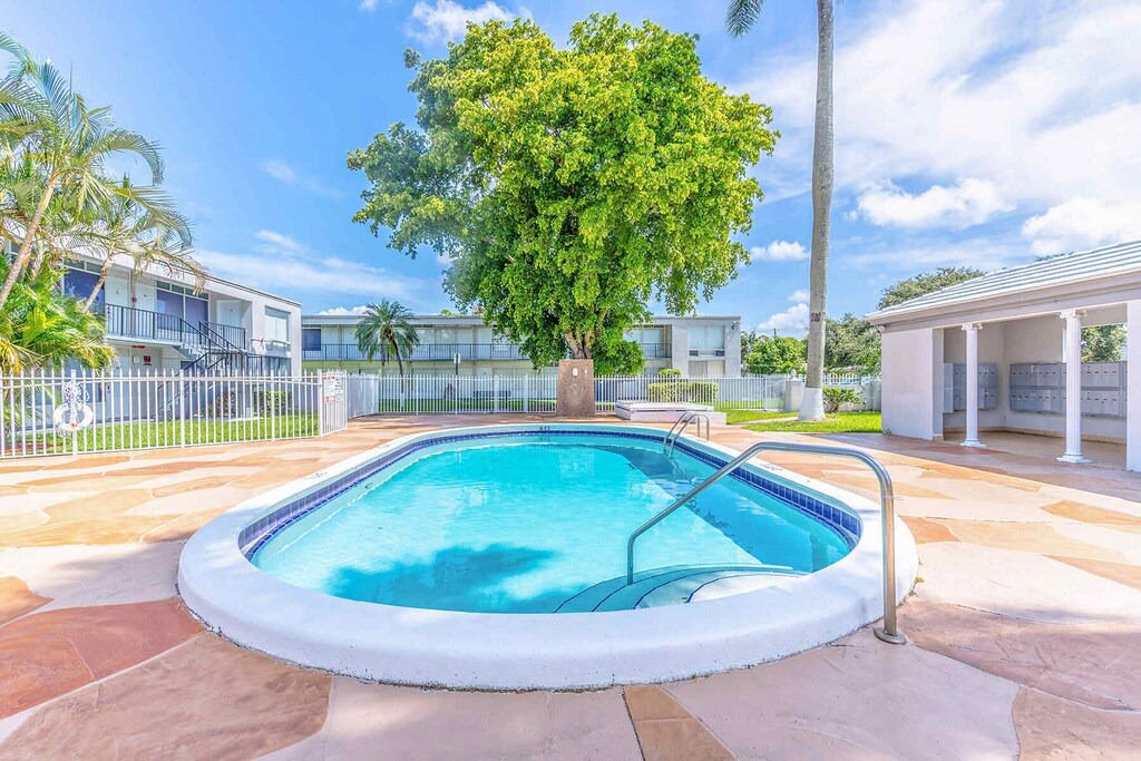 Photo of Outdoor in Oakland Park
