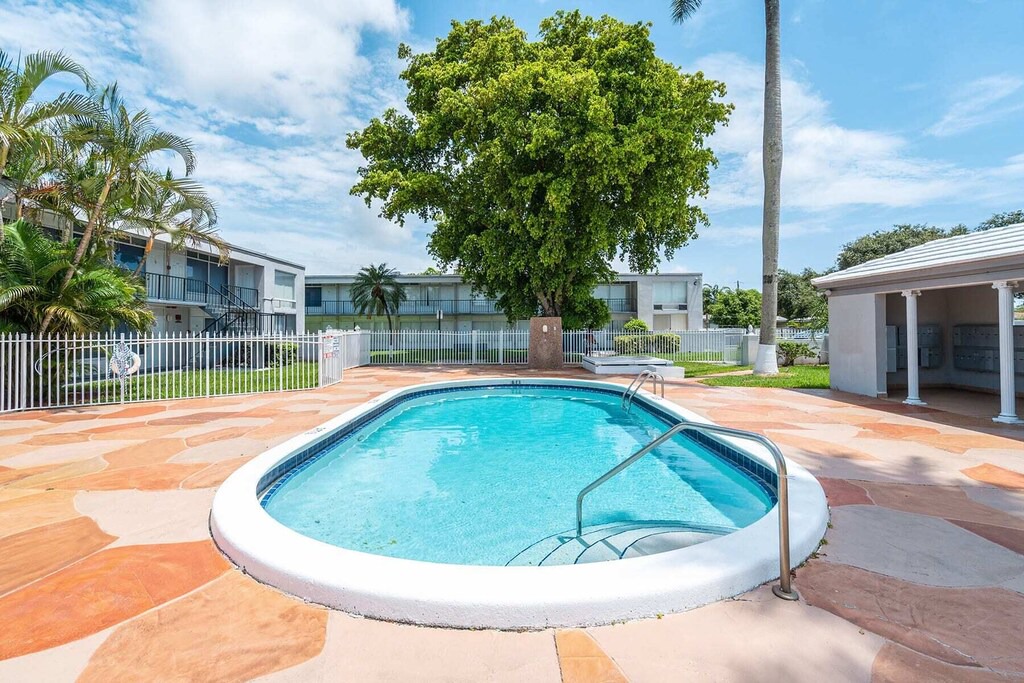 Photo of Outdoor in Oakland Park