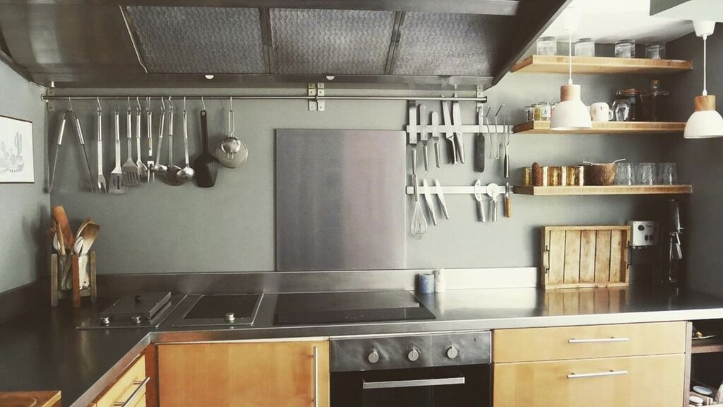 Photo of Kitchen in Saint-Quentin-en-Tourmont