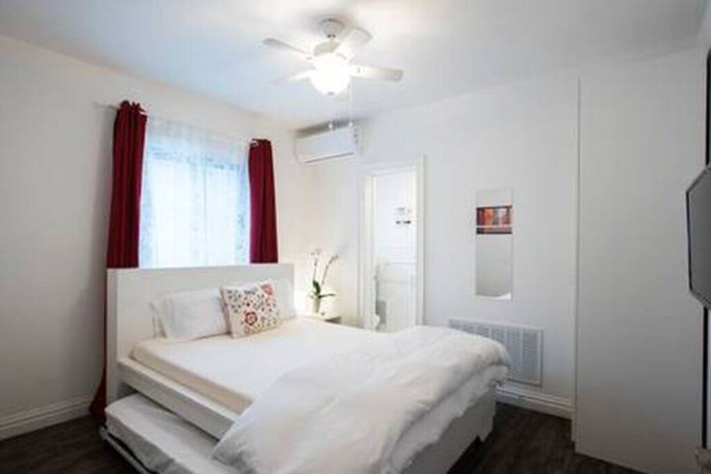 Photo of Bedroom in East Flushing