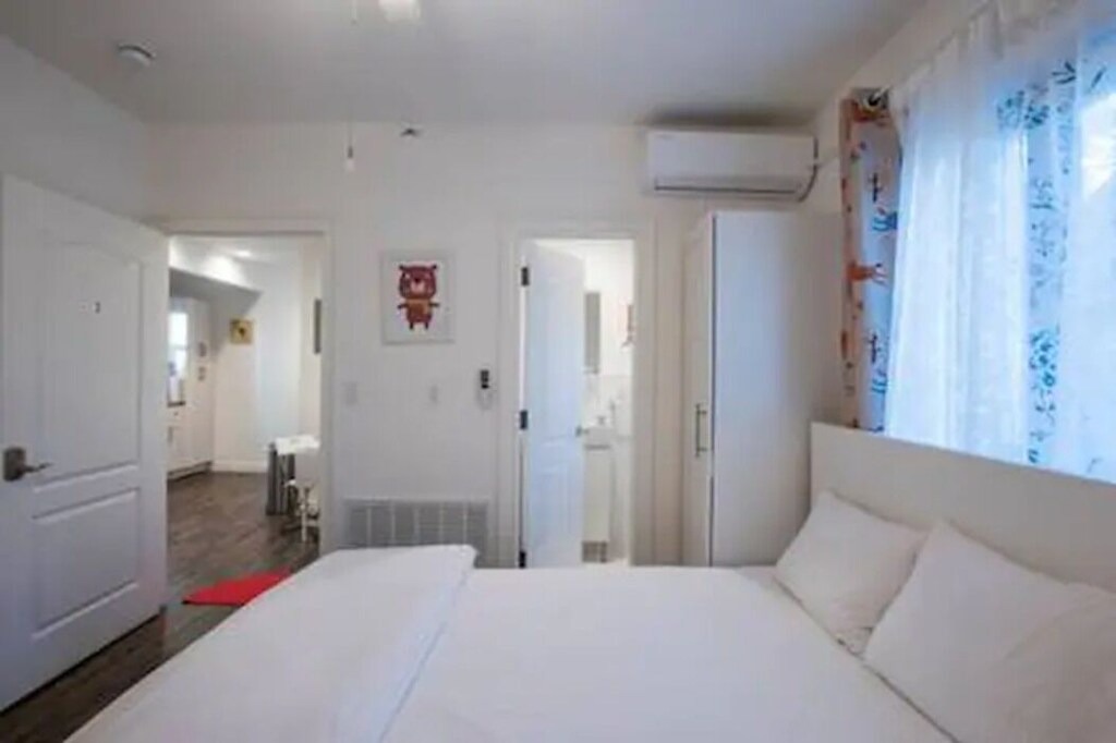 Photo of Bedroom in East Flushing